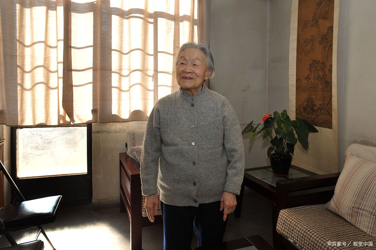《老王》：一个幸运的人对一个不幸者的愧怍_百科TA说