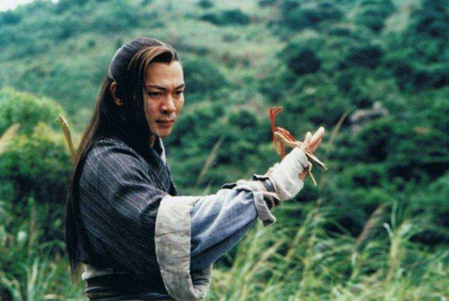 金庸武侠中的十大暗器排行榜_百科TA说