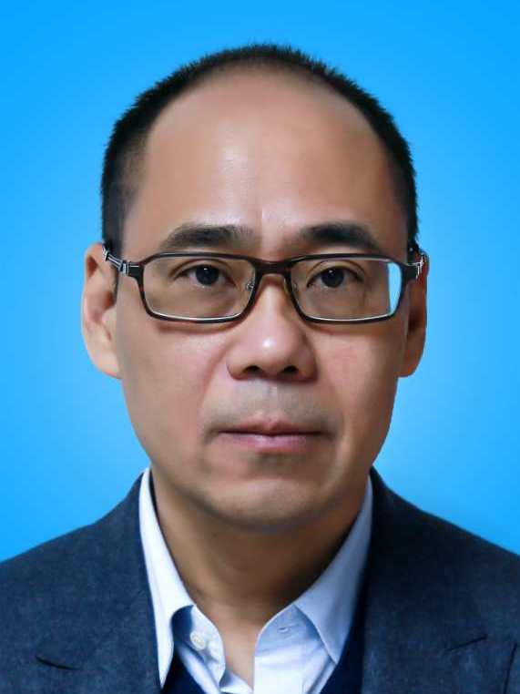 data-id="2frwi0qvv9a">蔡东艺,男,1970年2月出生,汉族,广东省龙川县