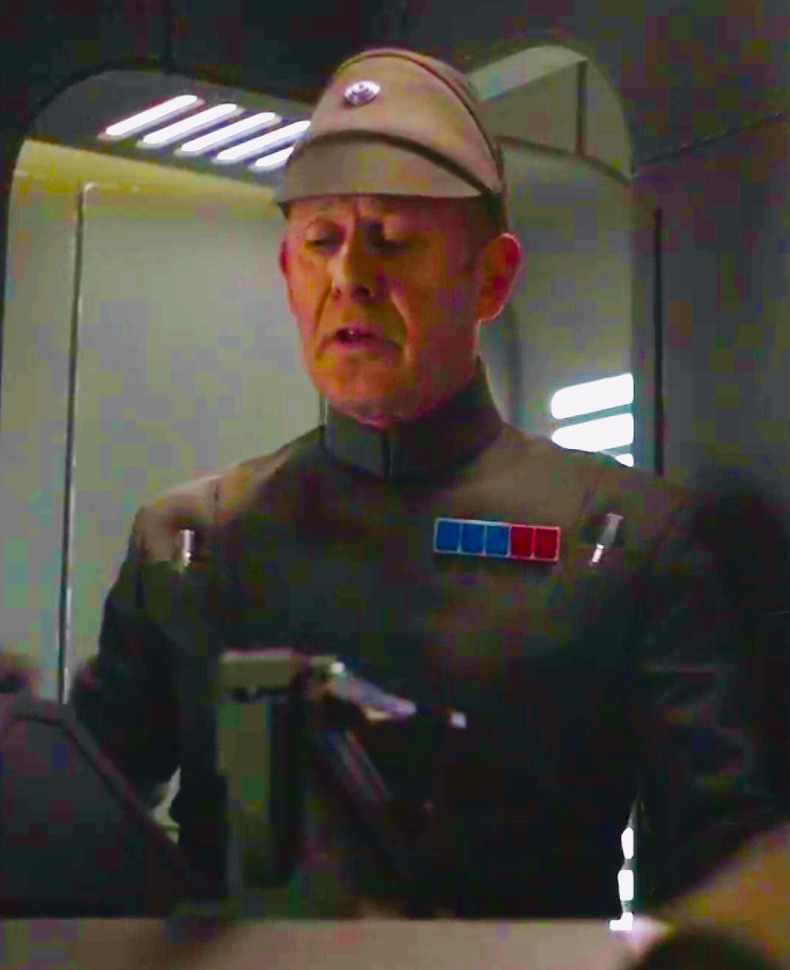 德罗德·蒙布林(drawd munbrin)是一名男性招募官,曾在银河帝国