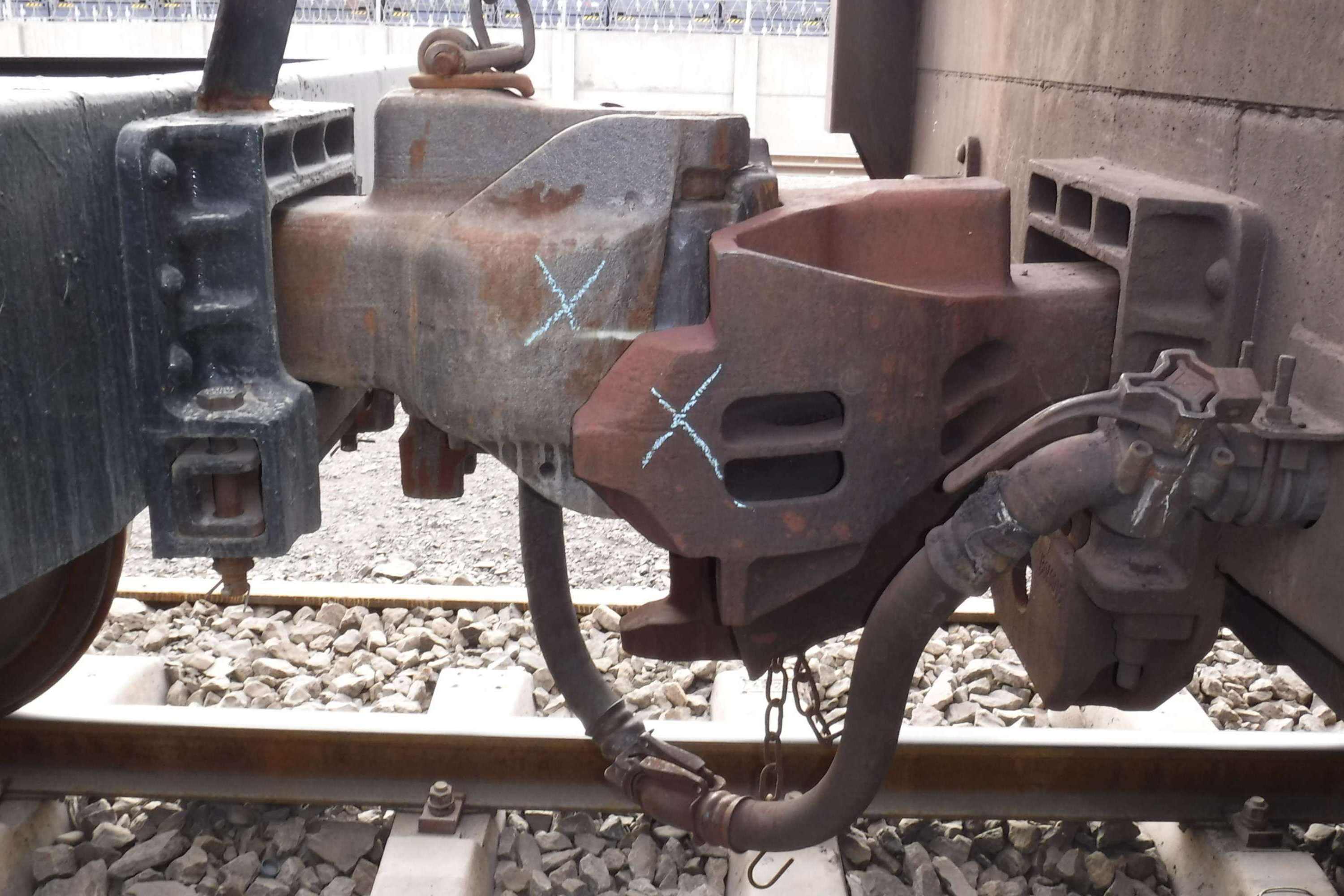 车钩缓冲停止器