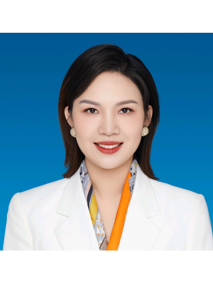 龚晓庆,女,重庆明创金悦物业管理集团有限