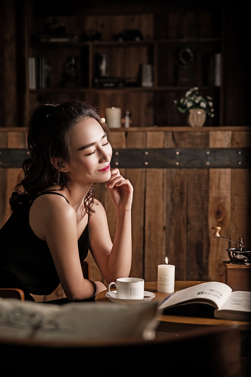  p>吴蕊含,吉林长春人.大陆女艺人,演员,平面模特,青年舞蹈家.