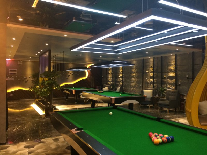  p data-id="gnc0ntl9xe">康飞翔,出生于湖南省娄底市新化县,毕业于