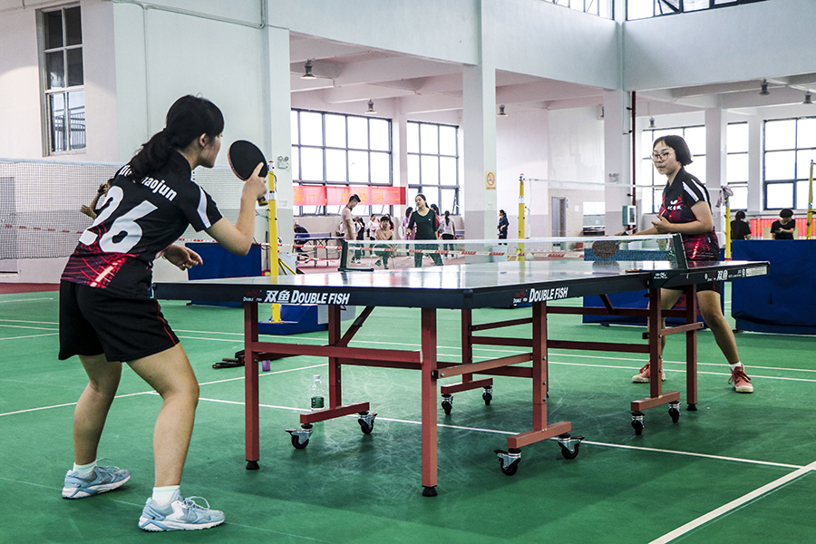  p>北海艺术设计学院,简称"北艺",位于广西北海市.