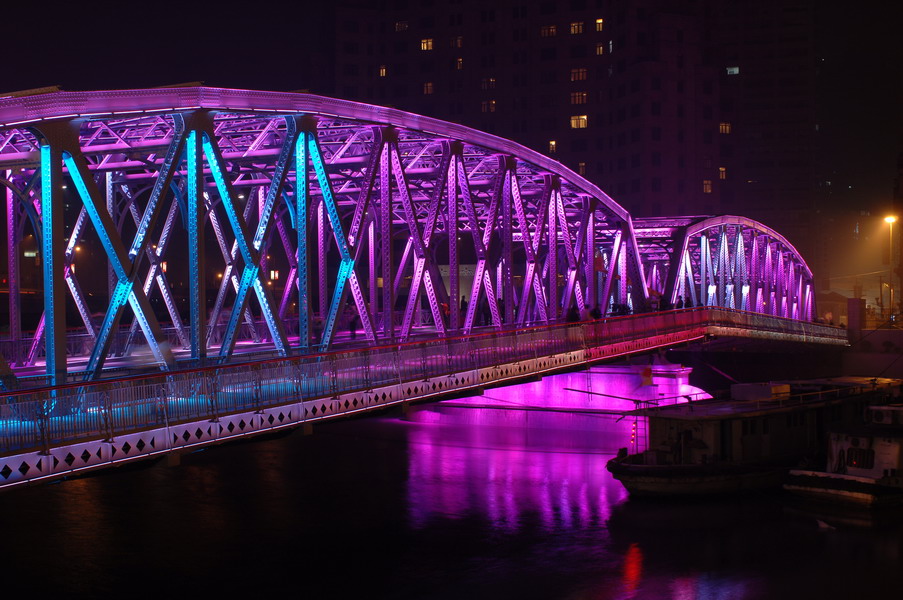  p>外滩(英文:the bund; a target="_blank" href="/item/上海话