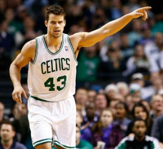  p>克里斯·亨弗里斯(kris humphries),1985年2月6日出生于 a target=