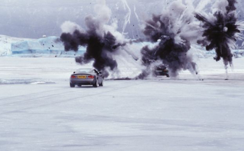 透明汽车是 a target="_blank" href="/item/日本东京庆应大学">日本