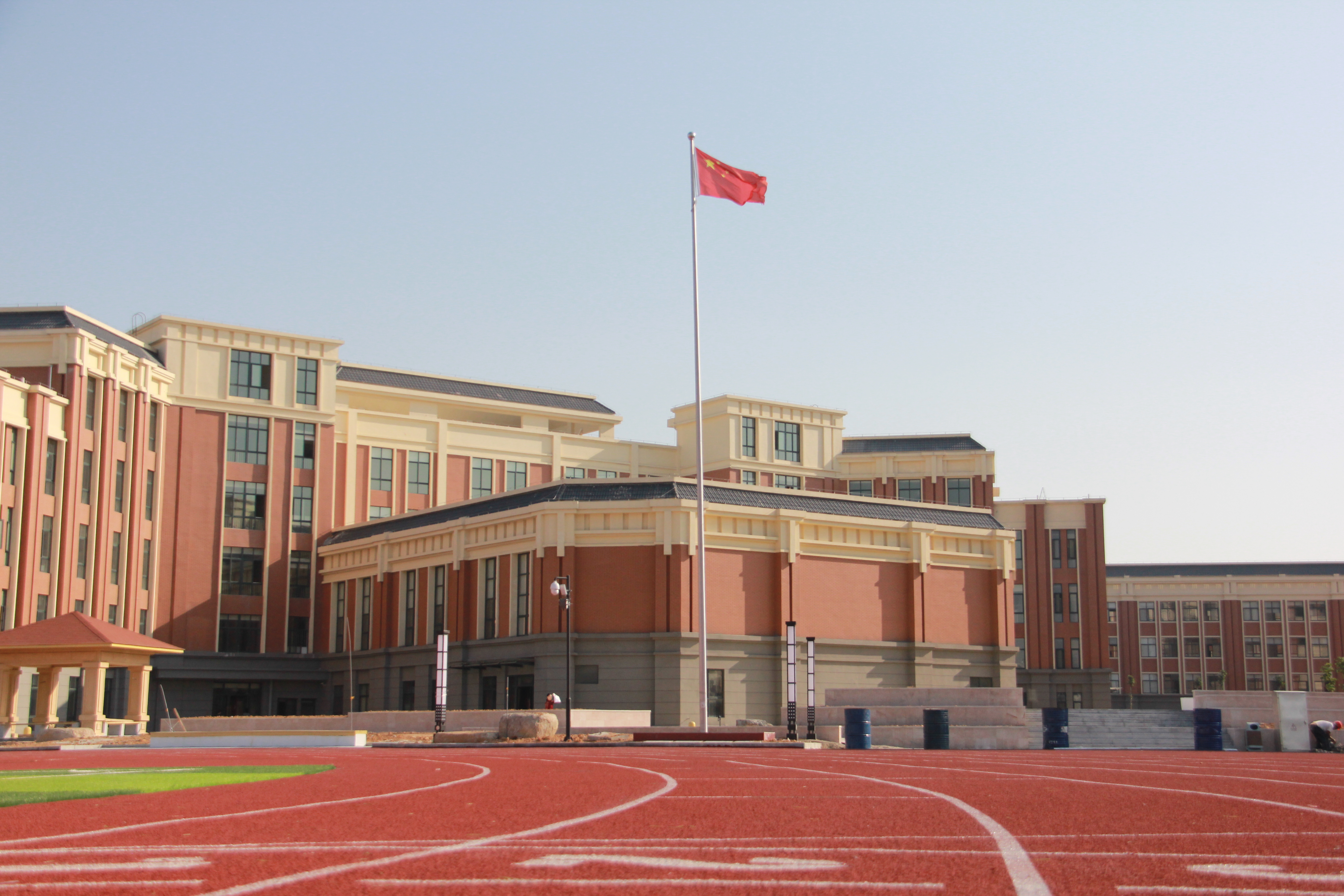  p>温州外国语学校(wenzhou foreign language school),简称"温外",由