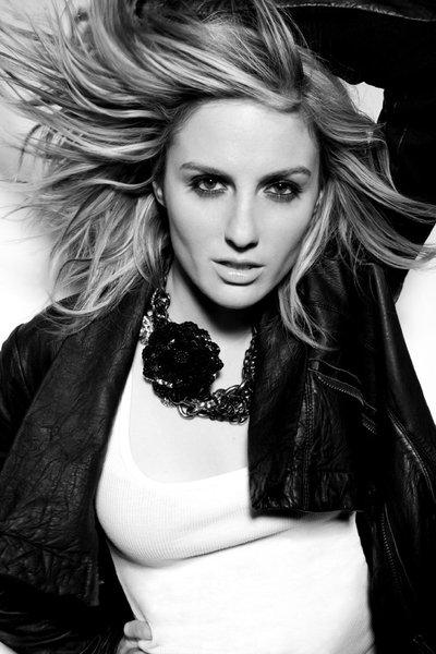  p>alison krauss 是当今 a target="_blank" href="/item/美国