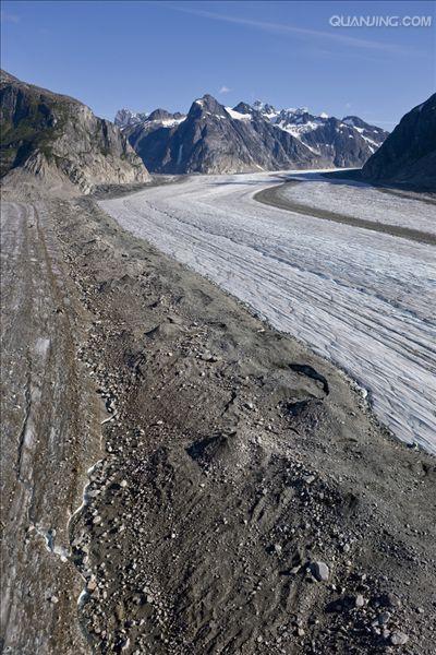  p data-id="gnwub3k6a4">冰碛(moraine),在 a target="_blank" href=