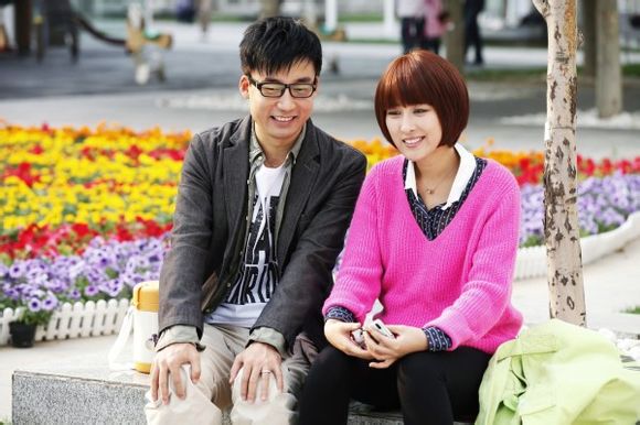  p>《今夜天使降临》是由北京金色池塘和北京完美星空共同出品,导演 a