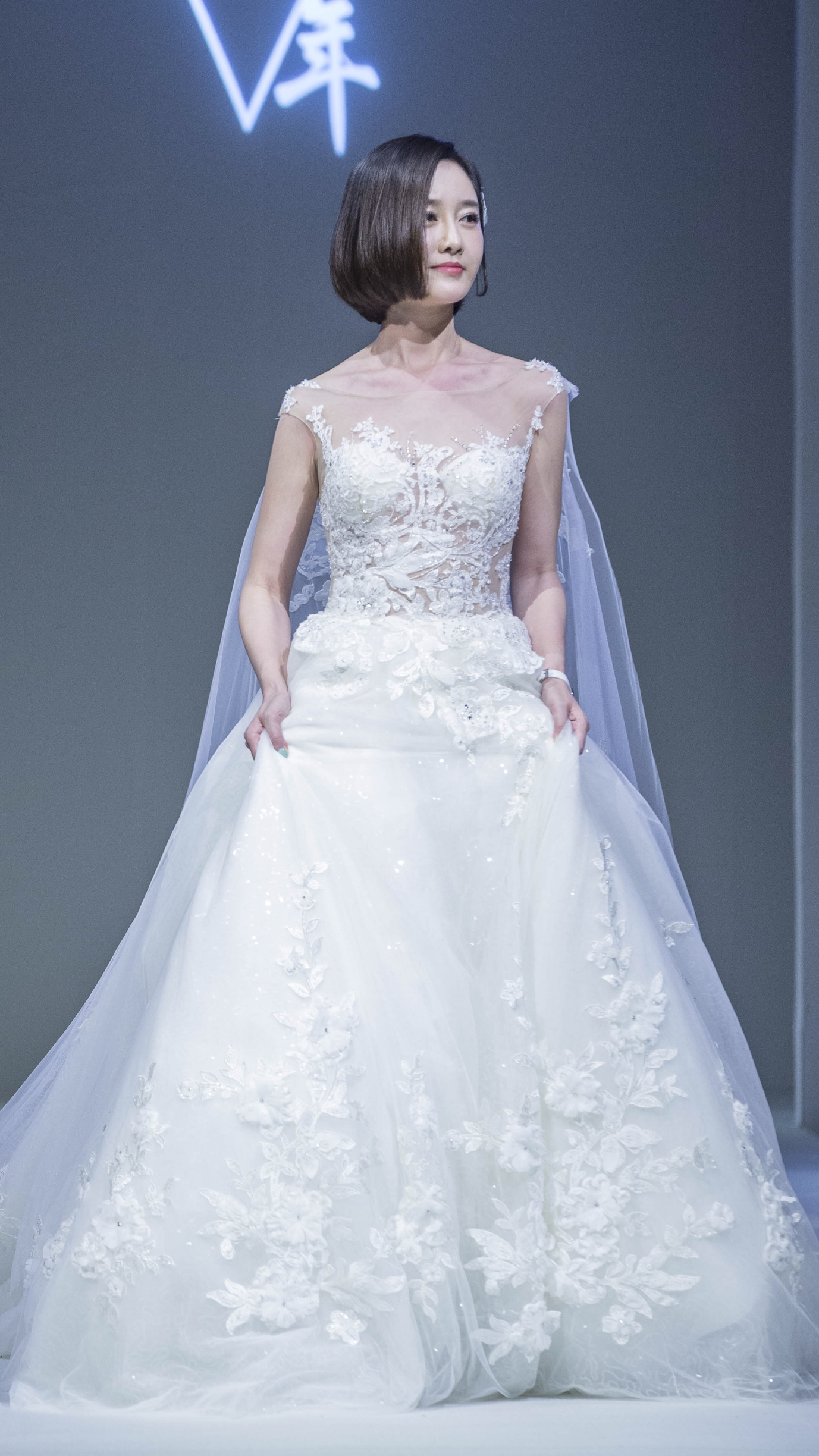  p>刘晓晔,出生于山东省青岛市,毕业于中央戏剧学院,中国内地女演员.