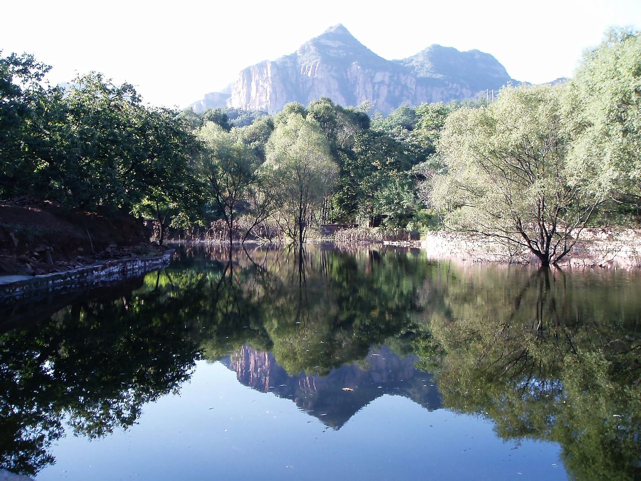 森林公园位于河北省 a target="_blank" href="/item/邢台市/274033"