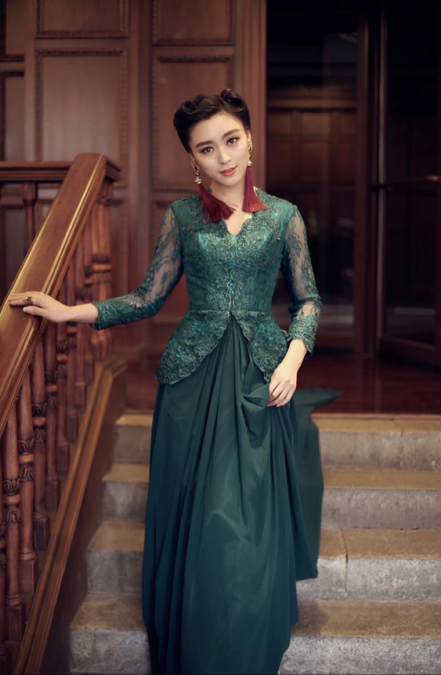  p>王亚楠(karen),1989年11月17日出生于河南商丘.