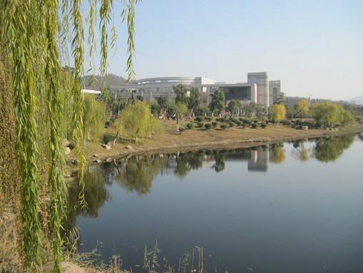  p>南京邮电大学通达学院,位于江苏扬州,是经国家 a href="#">教育部 