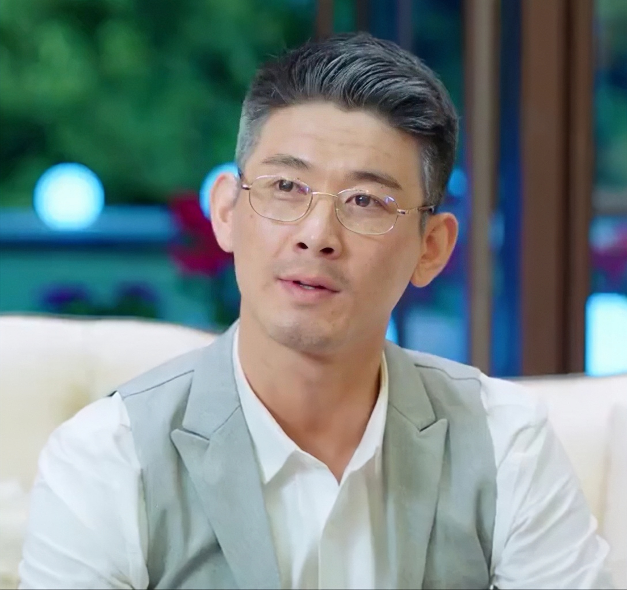  p data-id="typ1bejjfaur">李洁,中国内地男演员.