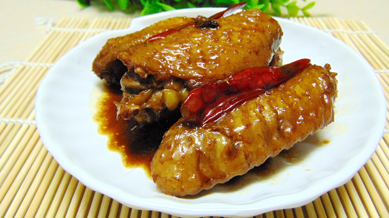 五香卤鸡翅