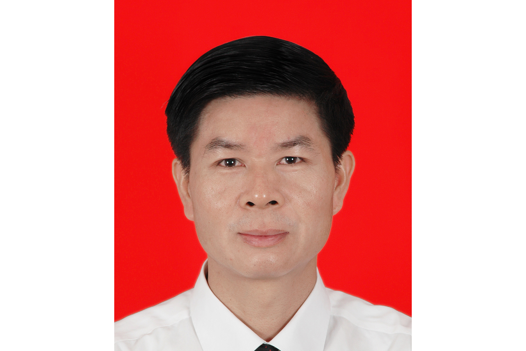  p data-id="2huh4ekskpx">黄辉,2020年任广东省茂名市自然资源局副