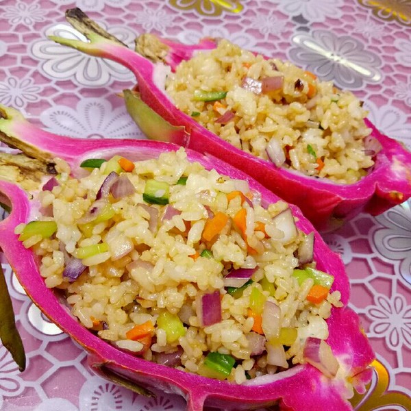 火龙果炒饭