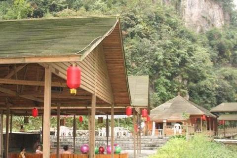 马岔河温泉位于开阳县<a target="