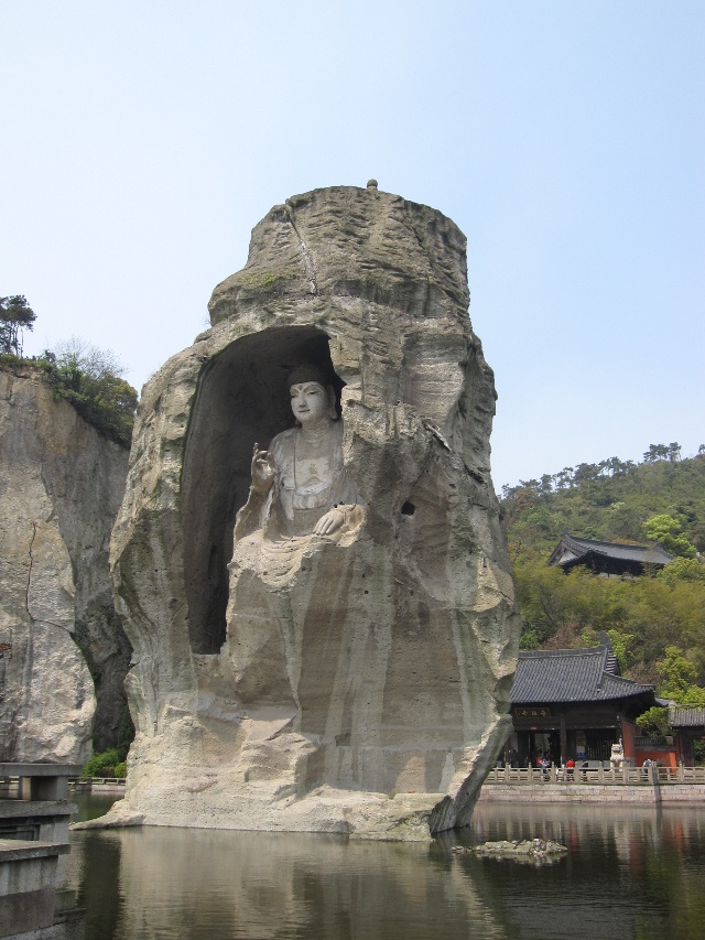 天然石佛风景区