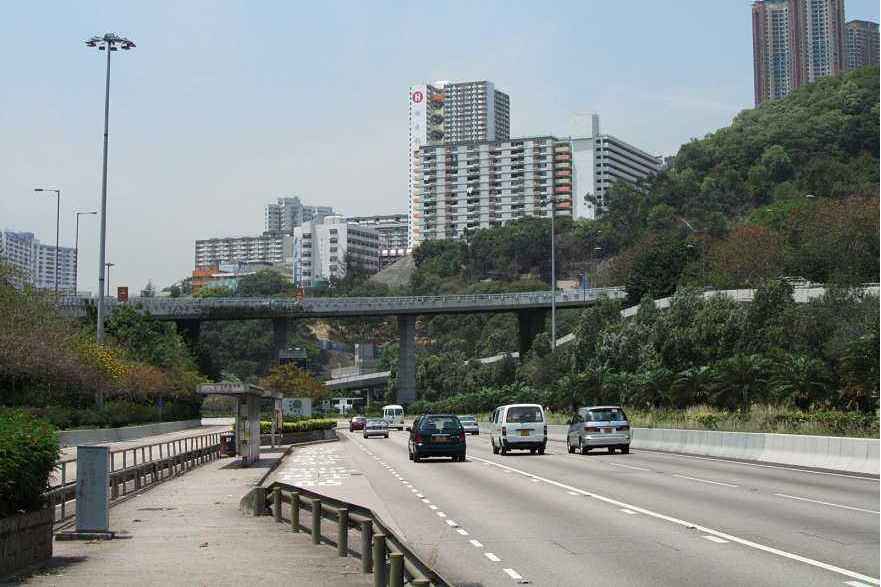 id="gn7jmn2djx"> b>葵涌道 /b>(英语:kwai chung road),是中国香港 a