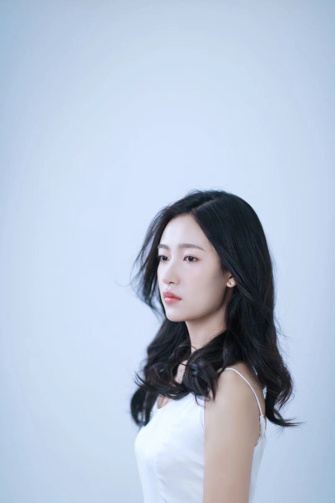 ctrid="suifxpv5vpmx">龙水婷,1999年11月10日出生,中国内地女演员