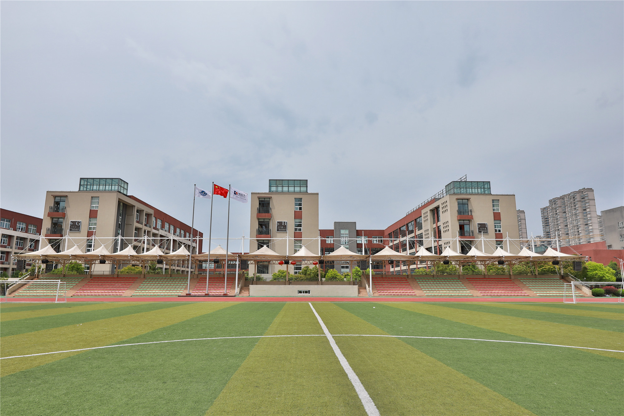 句容碧桂园学校