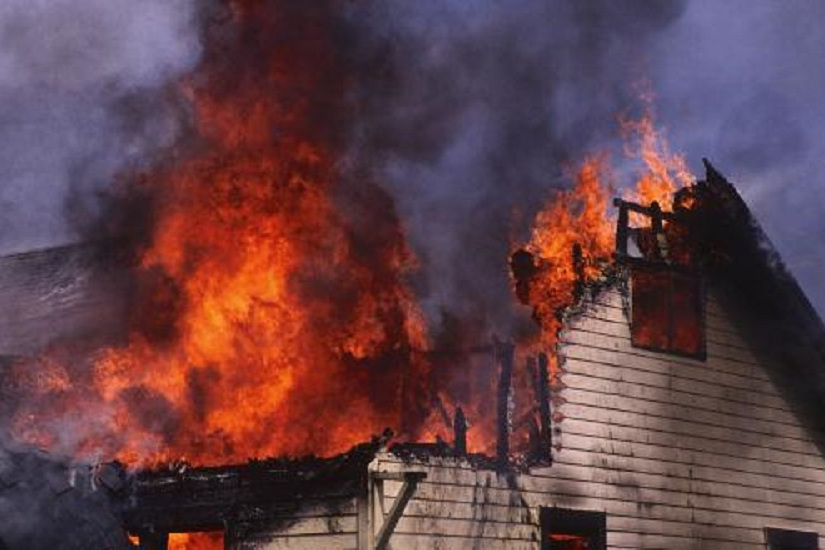 2020年12月19日陕西汉中略阳县小东街民房火灾事故