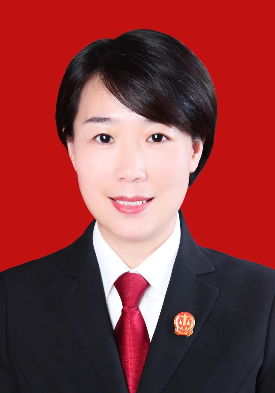  p>汪玉环,现任岚皋县人民法院党组书记,院长,审判委员会委员,审判员 