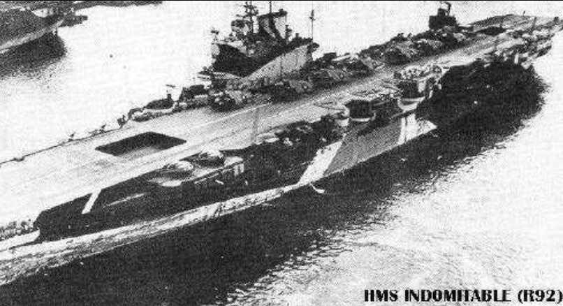 不屈号航空母舰