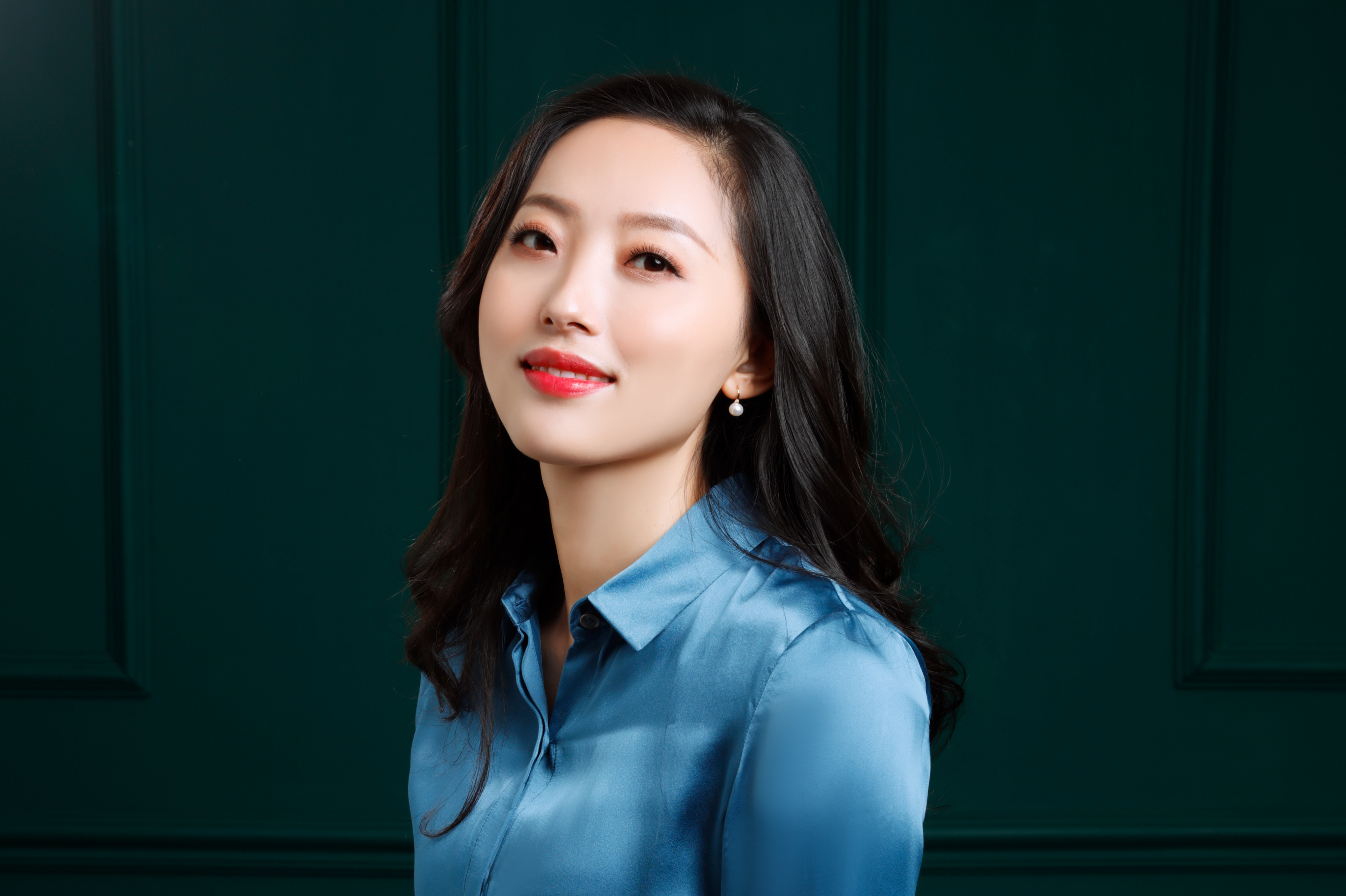 张妍