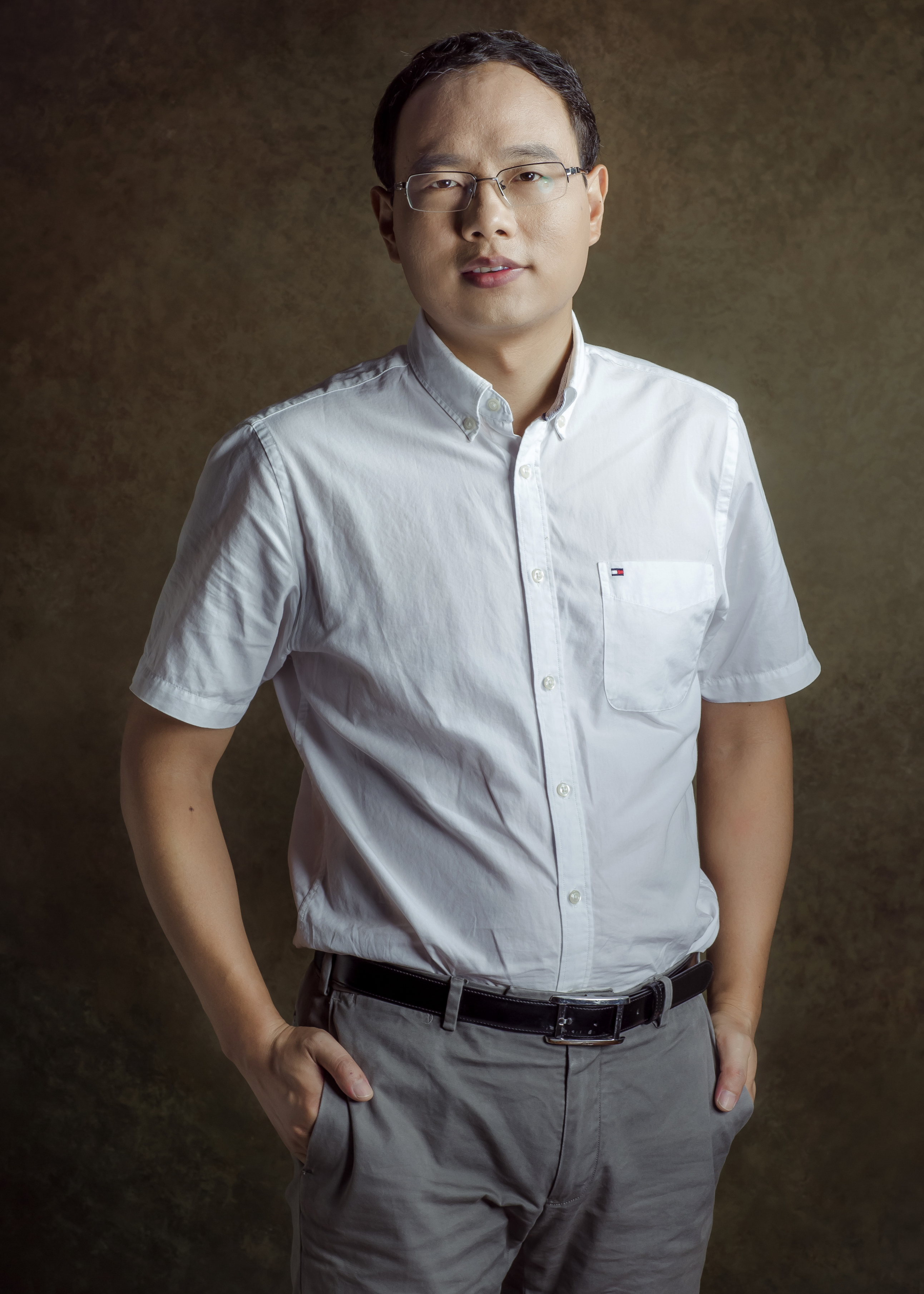 李海松,工学博士,<a target="