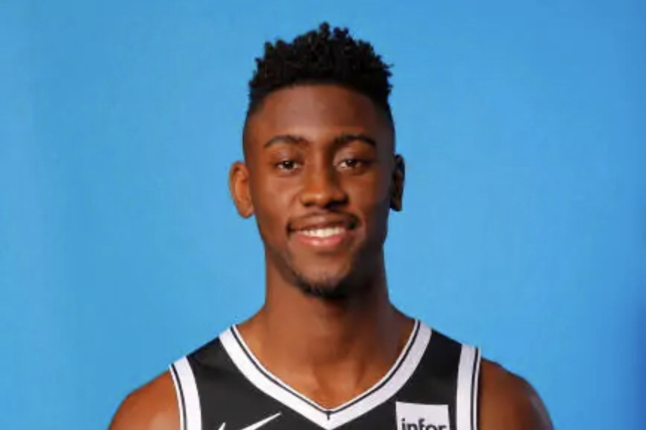  p>卡里斯·勒韦尔(caris levert),1994年8月25日出生于 a target="