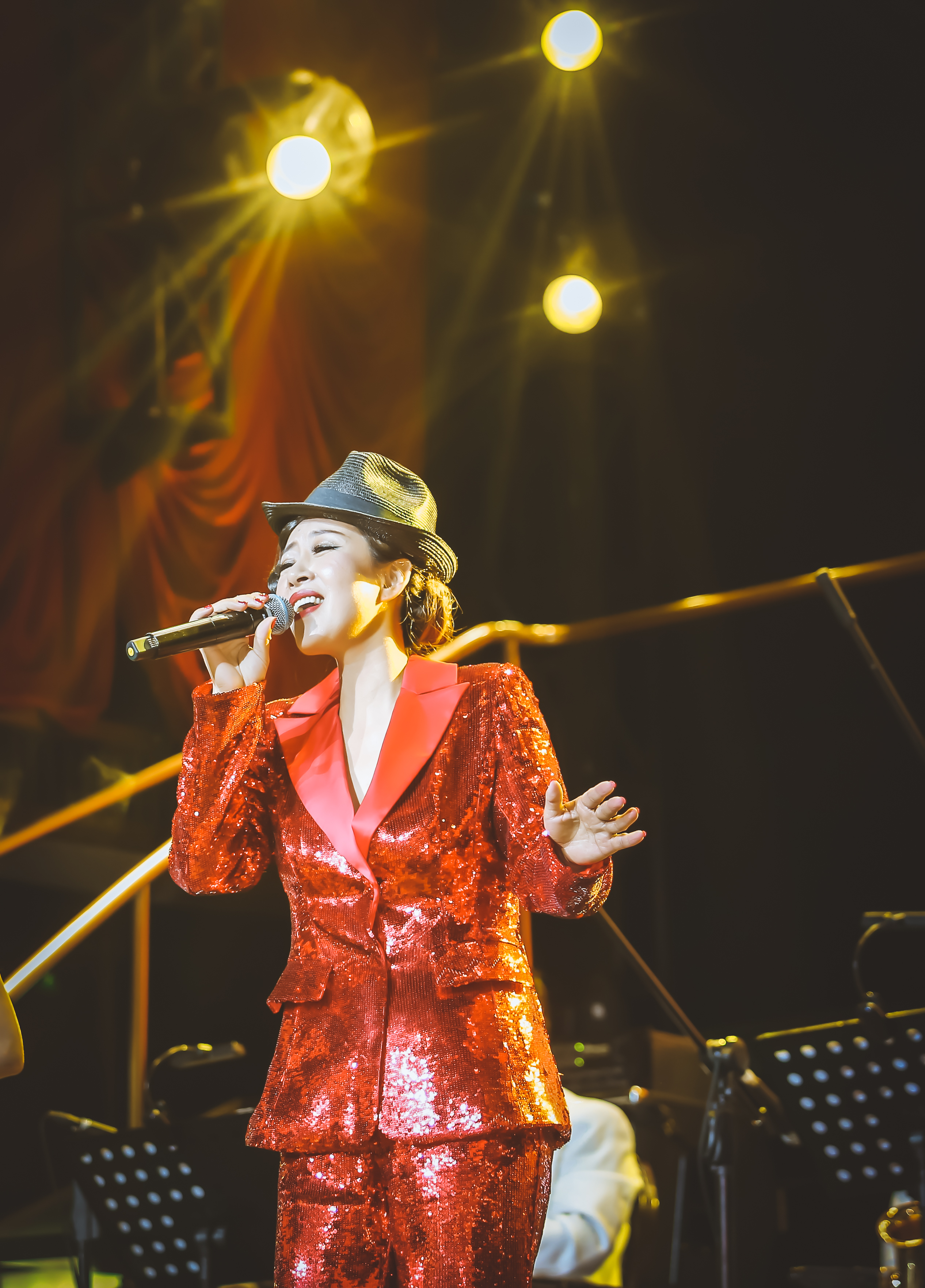  p>汤唯, span class="ref" data-ctrid="t6l5xcd6j68n">女低音歌手 