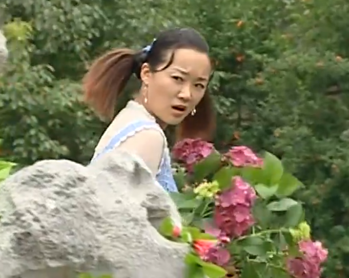  p data-id="gnavr4buvl">阿莲,女,电视剧《 a target="_blank" href=