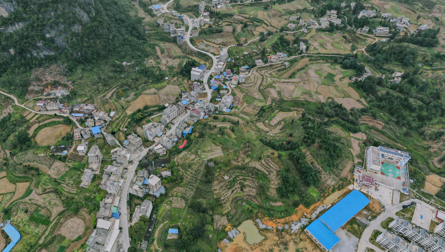  p>浪平镇,隶属于广西壮族自治区百色市田林县,地处 a target="_blank