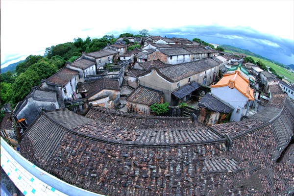  p>石寨村,又名石城,因最先定居者系石姓人家而得名,广东省陆丰市大安