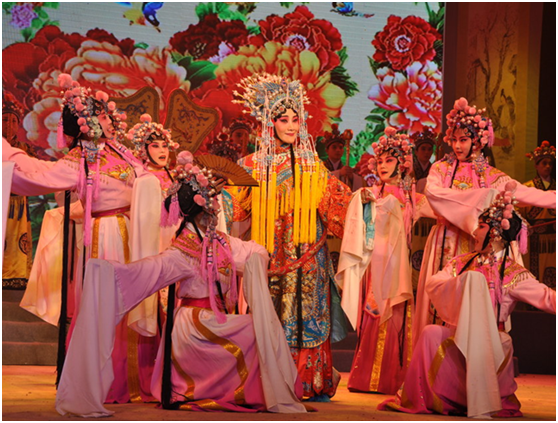 徽剧为中国安徽省地方戏曲剧种之一.