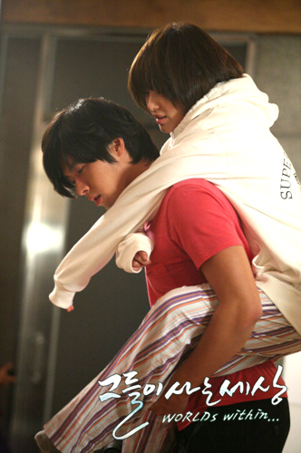  p>玄彬(hyun bin),本名"金泰坪",1982年9月25日出生于韩国首尔特别市