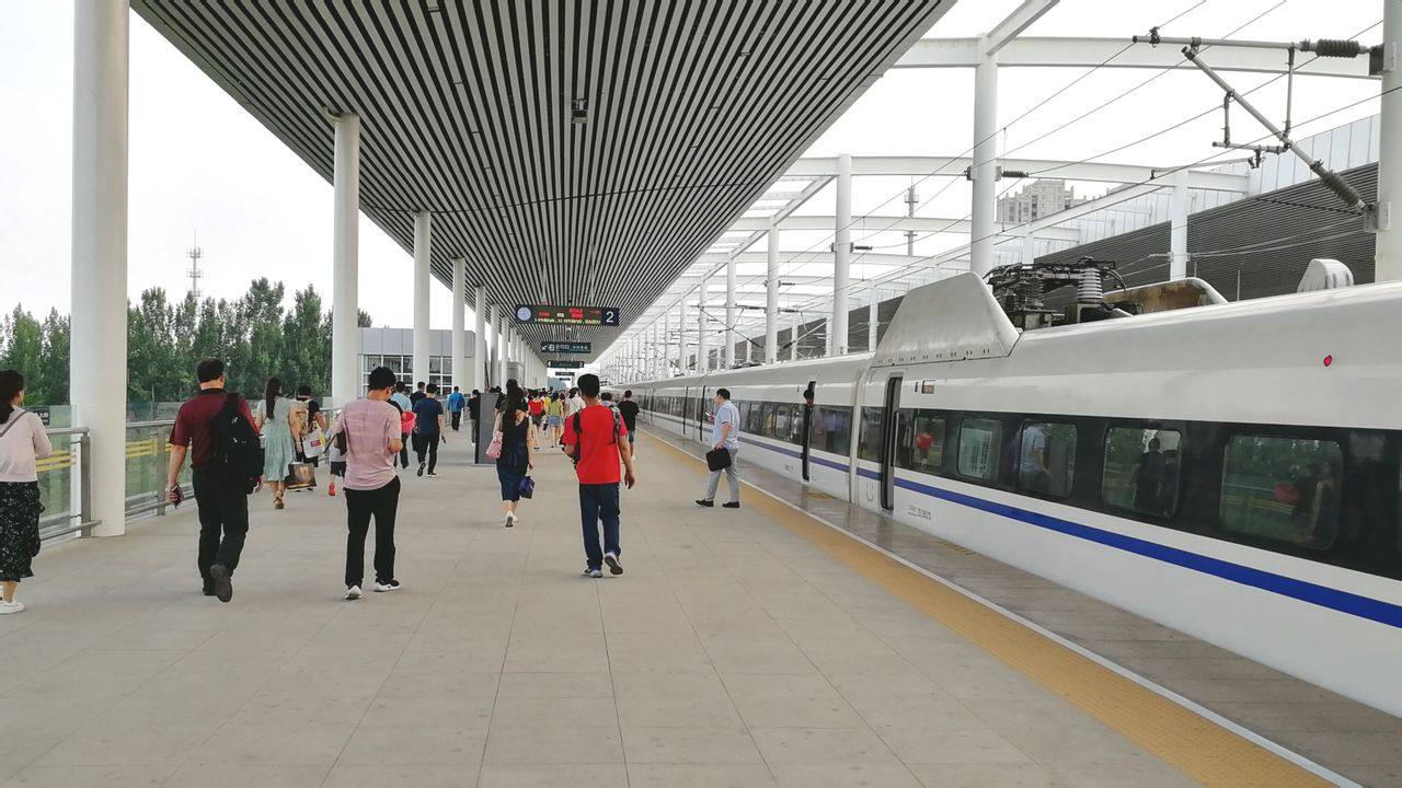 谐号crh380a型电力动车组