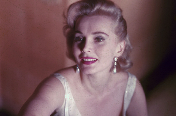  p>莎莎·嘉宝(zsa zsa gabor,1917年2月6日—2016年12月)是一名