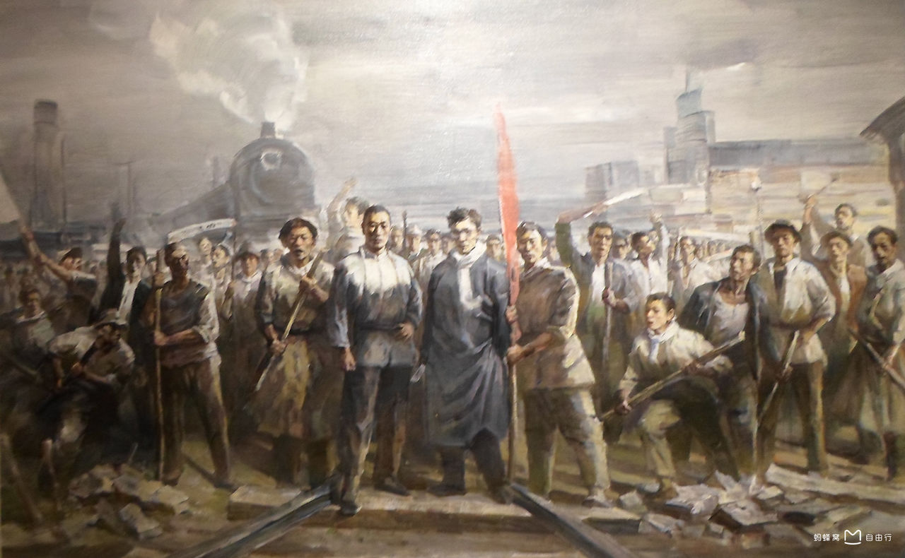 p>二七纪念塔全称郑州二七大罢工纪念塔,为了纪念发生于1923年2月7日