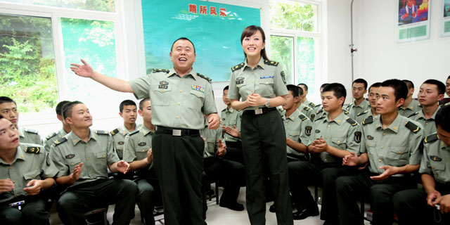 文工团,成立于1966年7月,二炮文工团的前身是公安部队政治部文工团