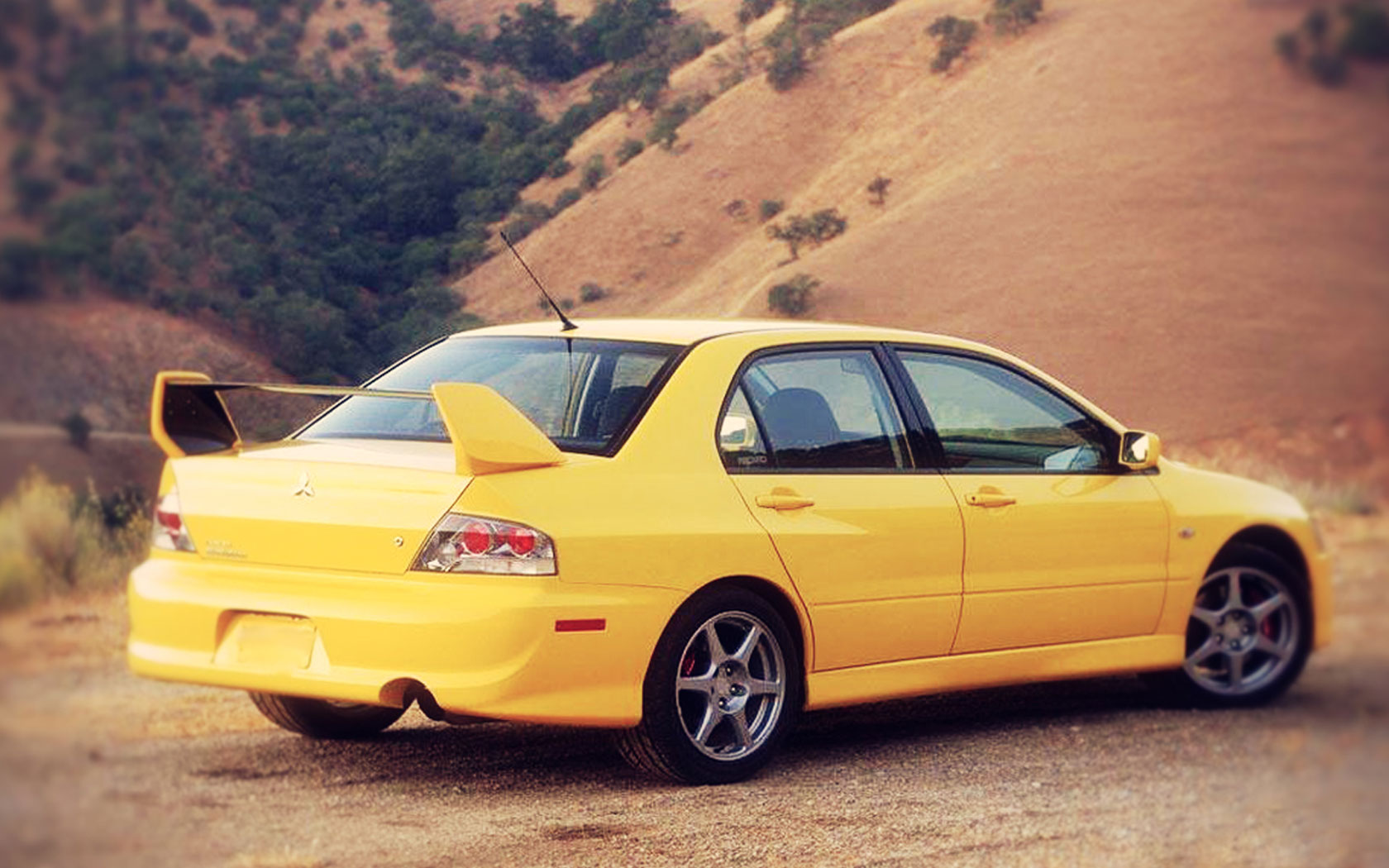  p>三菱汽车(mitsubishi motors),是日本的一家跨国汽车制造商,总部在