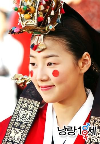 《新娘十八岁》又译名(朗朗和检察官),是2004年韩国kbs2电视台一月上
