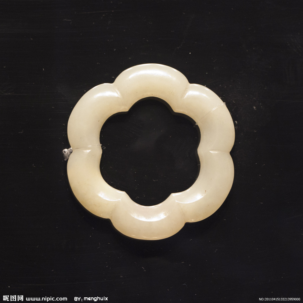 href="/item/玉器/390790" data-lemmaid="390790">玉器 /a>,形状与镯