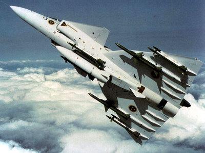 战斗机(英文:saab-37 fighter,绰号:viggen,译文:雷)是20世纪60年代