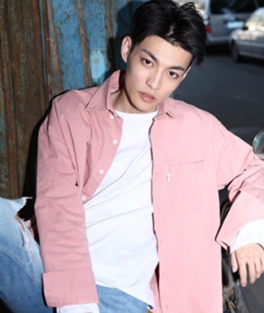 卫校男生:青春反击战